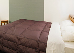 画像：ダブルベッド