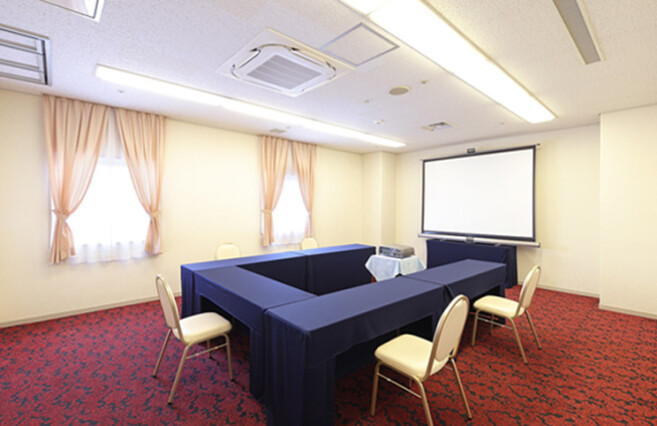 写真:こすもすの間 コの字「こすもすの間」ソーシャルディスタンス