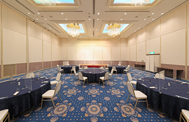 写真:らんの間 円卓ご宴会「らんの間」アクリルガード設置