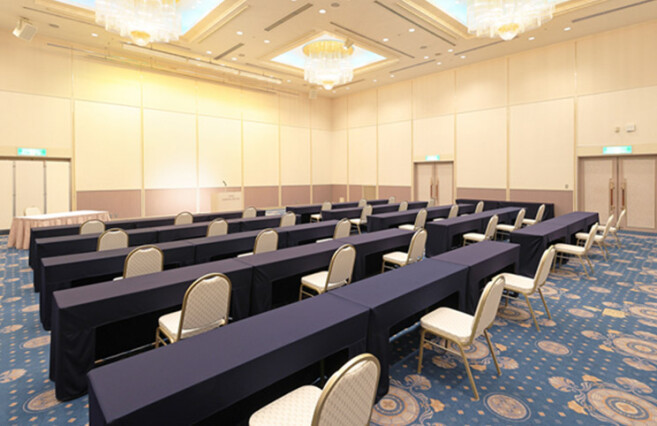 写真:らんの間 スクール形式「らんの間」ソーシャルディスタンス