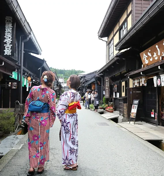 写真：古い町並み